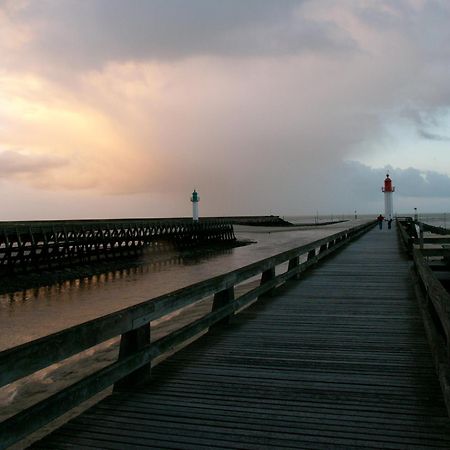 Hotel Le Reynita Trouville-sur-Mer Esterno foto