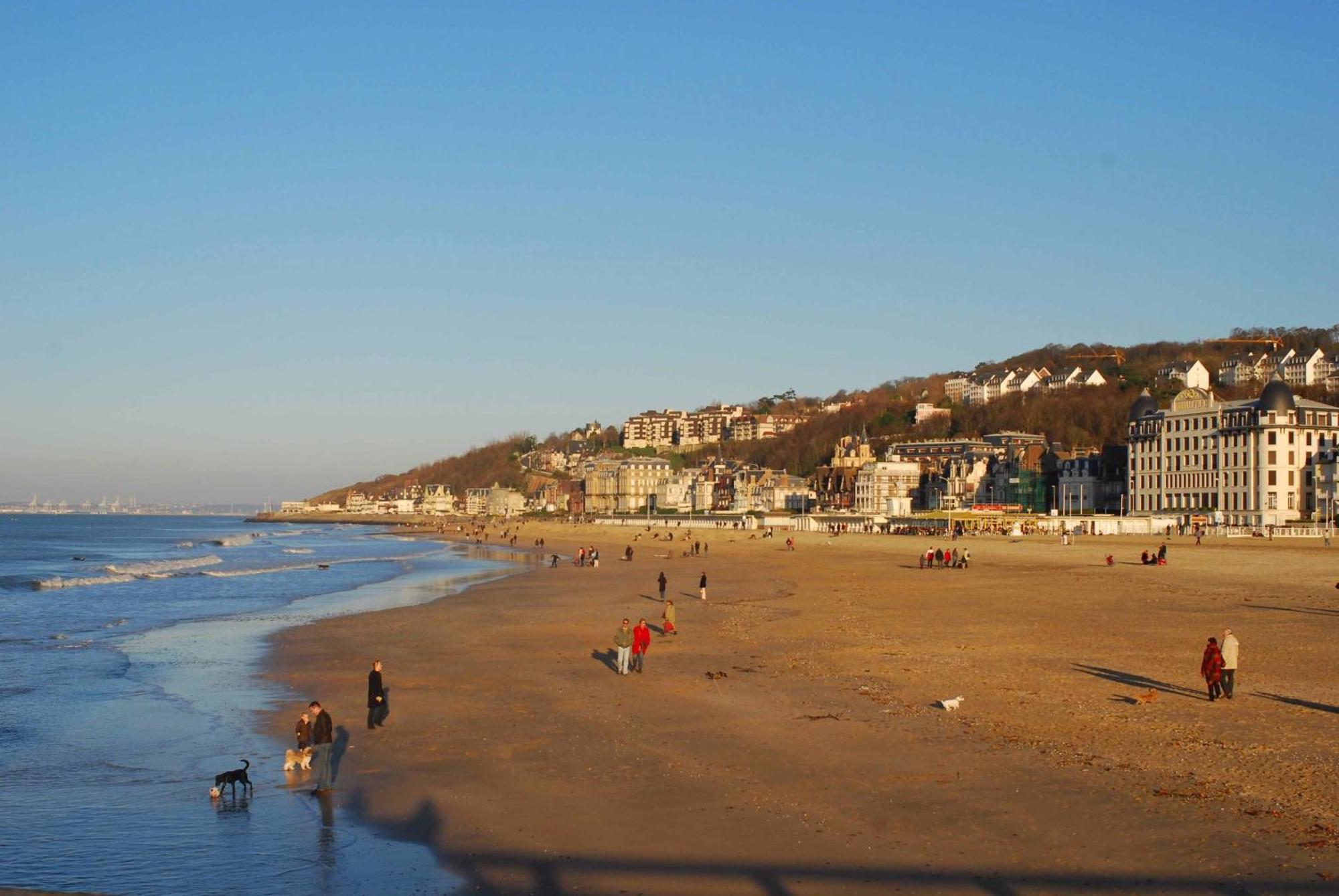 Hotel Le Reynita Trouville-sur-Mer Esterno foto