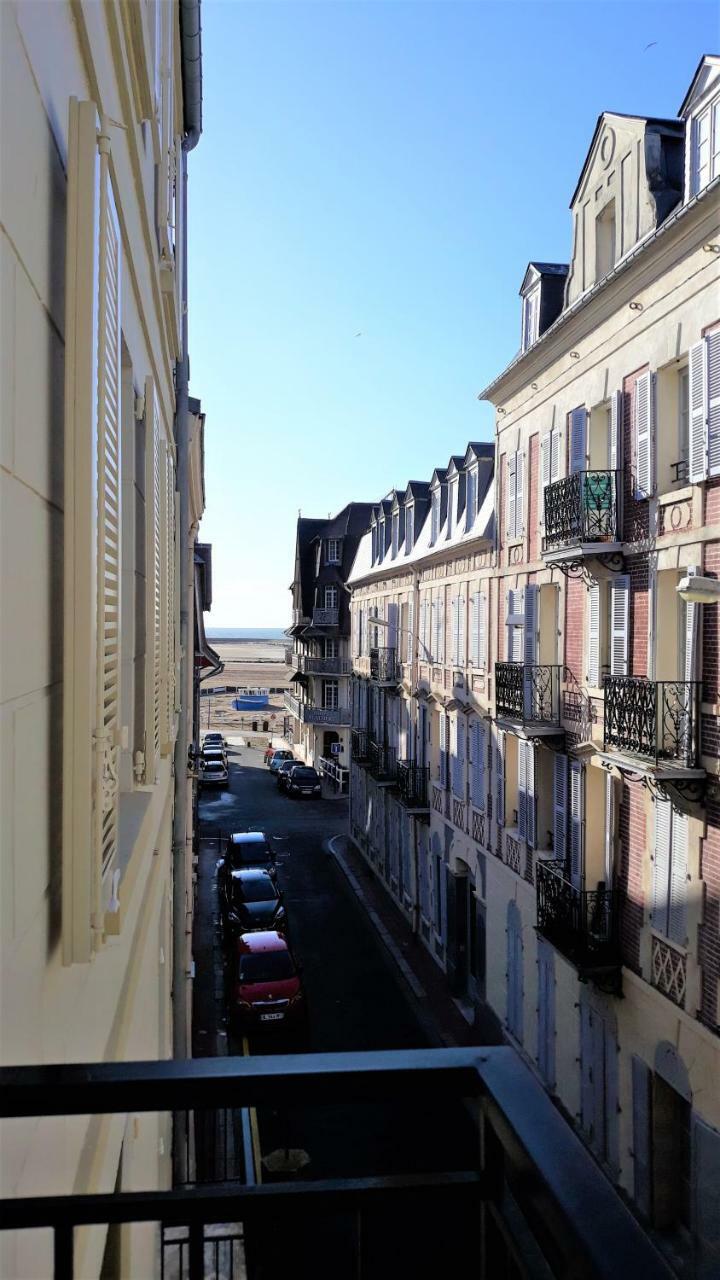 Hotel Le Reynita Trouville-sur-Mer Esterno foto